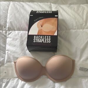 NWT Backless Strapless Bra - Nude